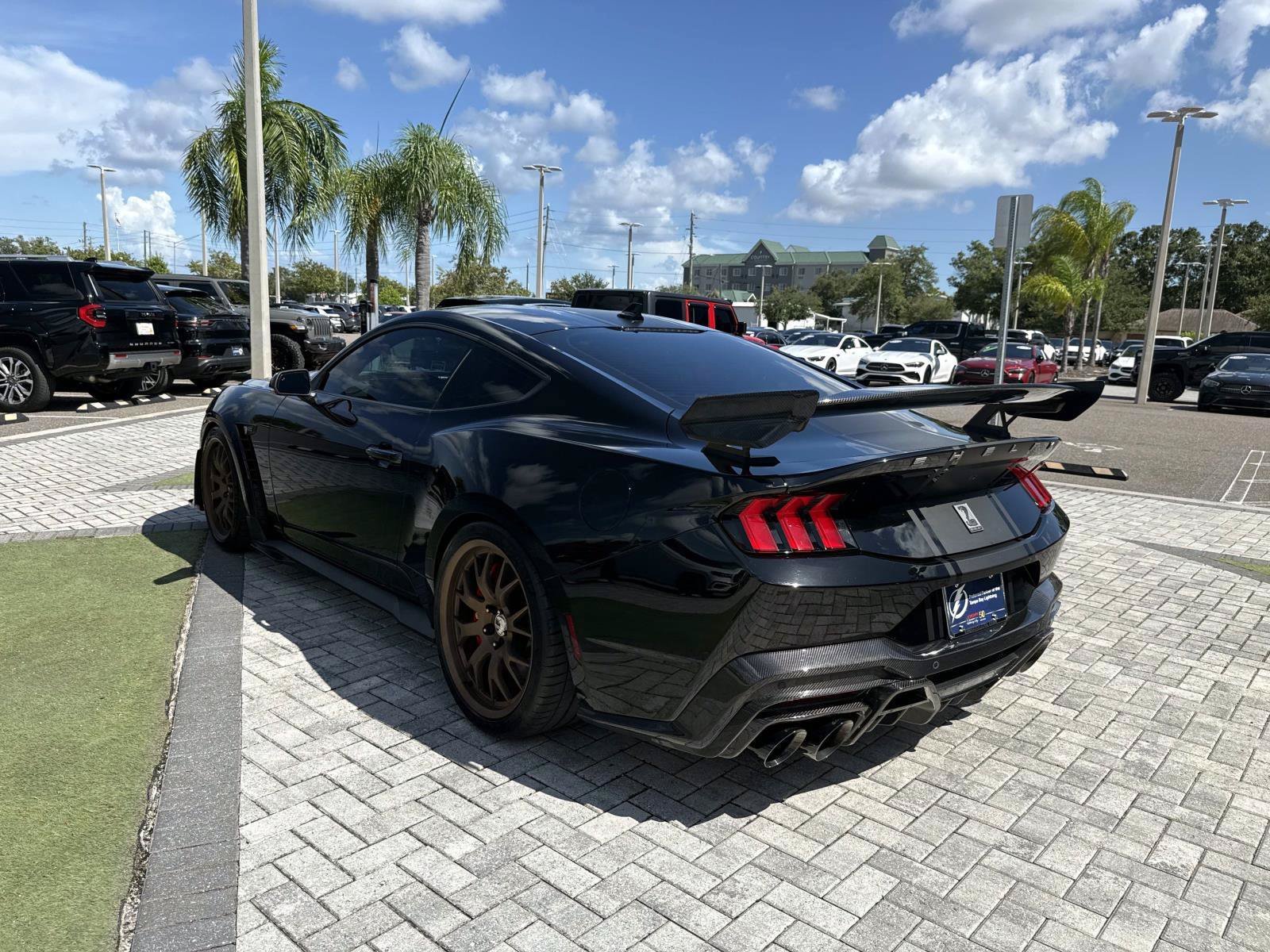 Used 2025 Ford Mustang GT Premium w/ GT Performance Package RWD image 4