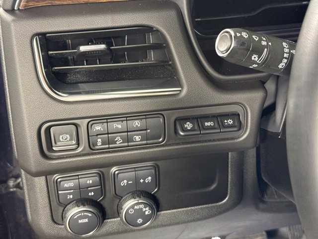 Used 2023 Chevrolet Tahoe High Country AWD/4WD image 20