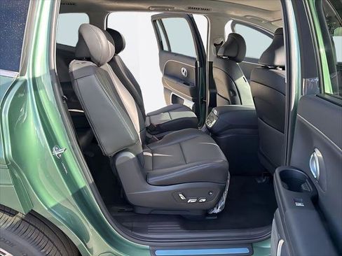 New 2026 Hyundai Ioniq 9 Calligraphy image 11