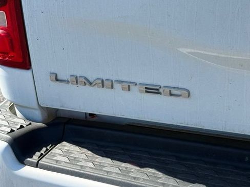 Used 2024 RAM 2500 Limited AWD/4WD image 9
