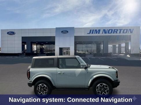 Used 2023 Ford Bronco Outer Banks AWD/4WD image 3