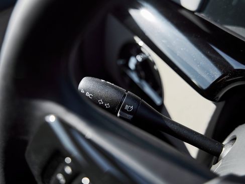 Used 2025 Rolls-Royce Phantom Sedan image 69