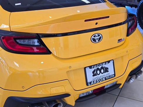 New 2026 Toyota GR86 YUZU Limited image 12