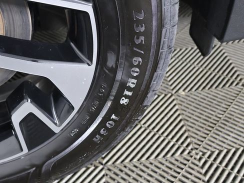 Used 2024 Kia Sportage EX image 22