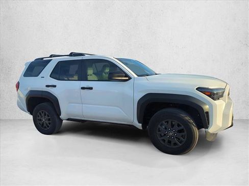 Certified 2025 Toyota 4Runner SR5 AWD/4WD image 4