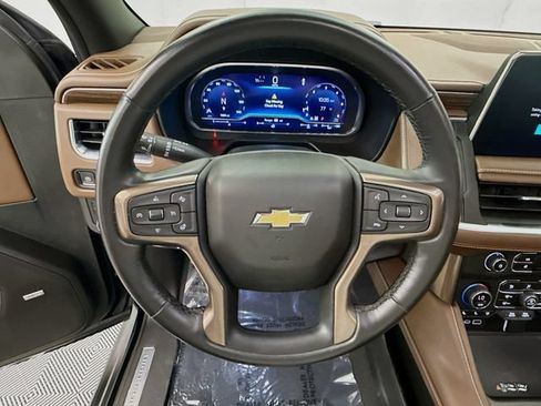Used 2023 Chevrolet Tahoe High Country AWD/4WD image 11
