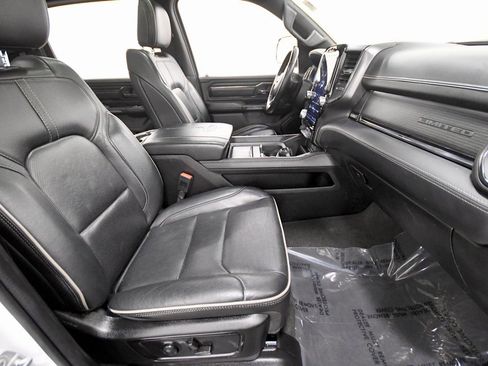 Used 2023 RAM 1500 Limited w/ Body Color Bumper Group image 18