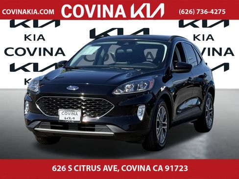 Used 2022 Ford Escape SEL w/ Technology Package image 4