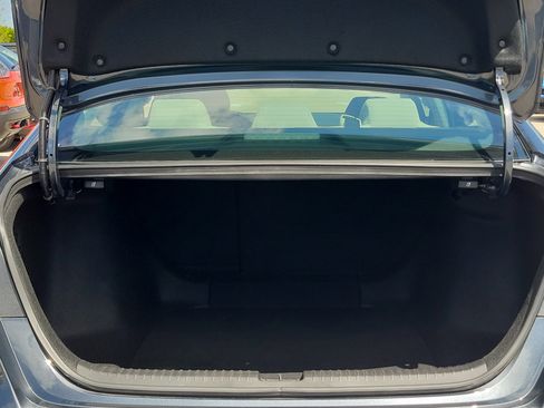 Used 2023 Honda Accord EX image 12