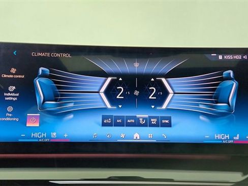 Used 2025 BMW 540i xDrive 540i xDrive image 47