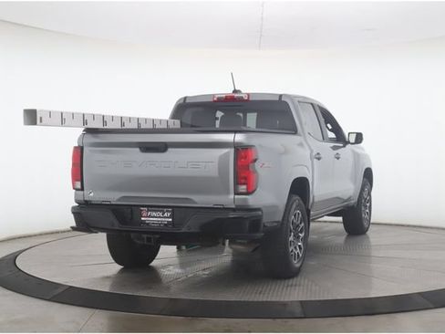 Used 2023 Chevrolet Colorado Z71 w/ Z71 Convenience Package 2 AWD/4WD image 7