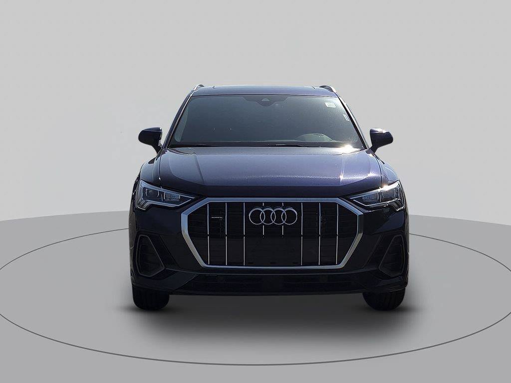 Used 2025 Audi Q3 2.0T Premium AWD/4WD image 8