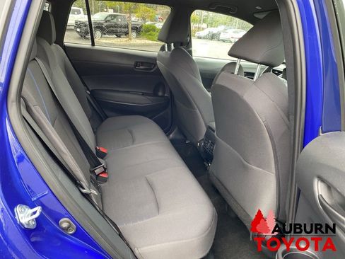 Used 2024 Toyota Corolla Cross AWD Hybrid image 17