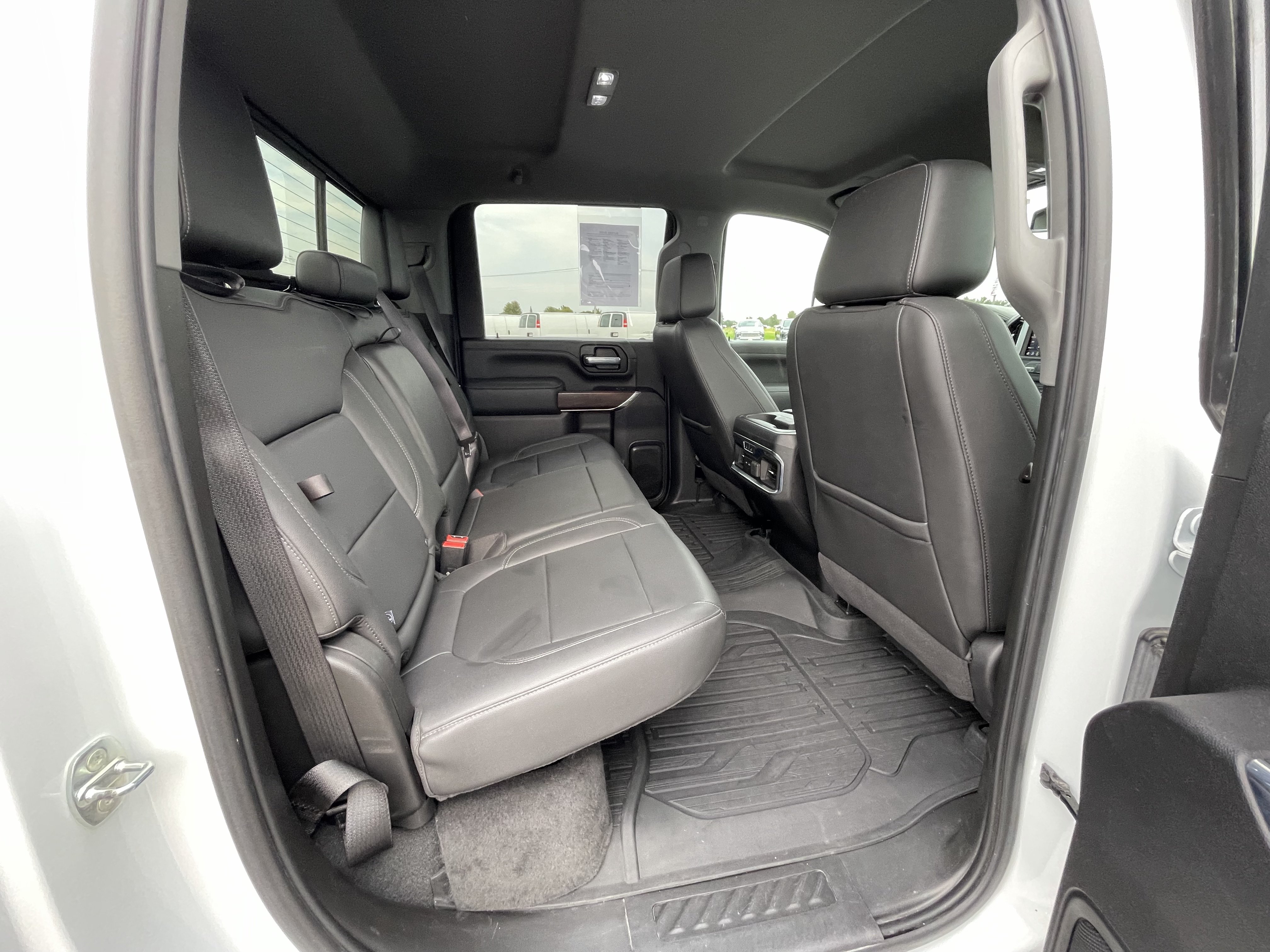 Certified 2021 GMC Sierra 2500 SLT w/ SLT Preferred Package AWD/4WD image 20