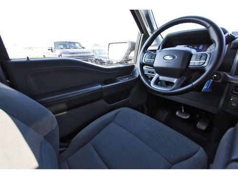 Used 2025 Ford F150 XLT w/ Equipment Group 301A Standard AWD/4WD image 9