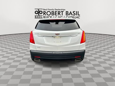 Used 2017 Cadillac XT5 Luxury w/ Driver Awareness Package AWD/4WD image 7