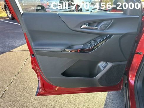 Certified 2025 Chevrolet Equinox RS w/ Safety and Technology Package image 22