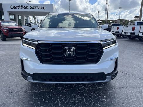 New 2025 Honda Pilot EX-L image 3