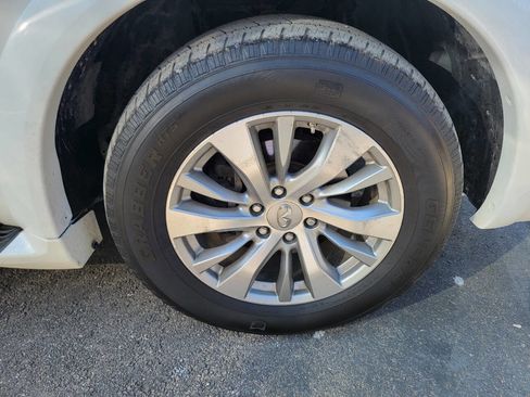 Used 2017 INFINITI QX80 2WD image 29