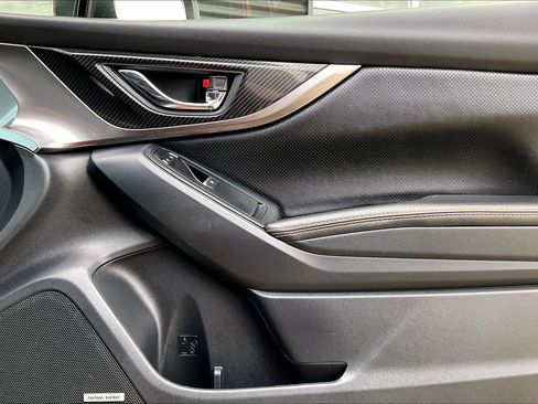 Used 2019 Subaru Crosstrek 2.0i Limited image 21