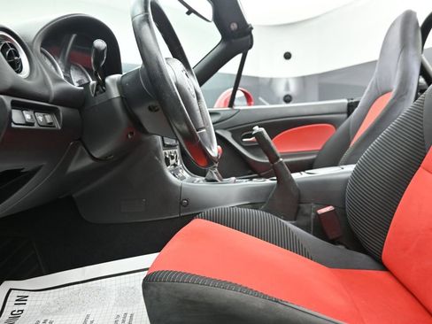 Used 2004 MAZDA MX-5 Miata MAZDASPEED image 9