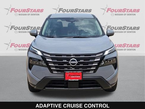 New 2026 Nissan Rogue SV FWD image 10