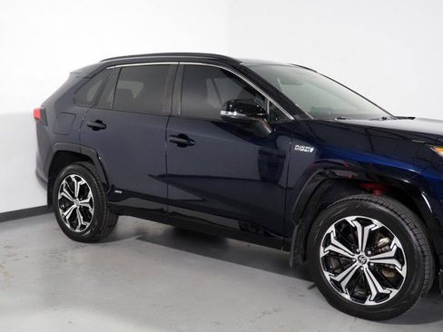 Used 2022 Toyota RAV4 Prime XSE image 46