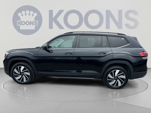 Used 2025 Volkswagen Atlas SE AWD/4WD image 7