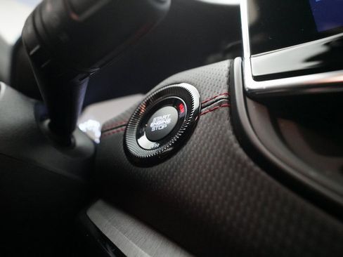 Used 2024 Jeep Compass Trailhawk w/ Trailhawk Convenience Group image 30