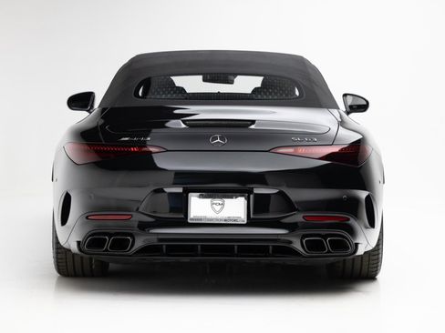 Used 2022 Mercedes-Benz SL 63 AMG 4MATIC w/ AMG Aerodynamic Package image 23