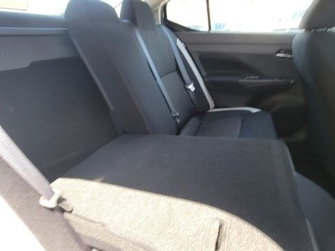 Used 2022 Nissan Versa SV w/ Trunk Package FWD image 44