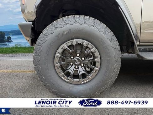 New 2025 Ford Bronco Raptor image 9