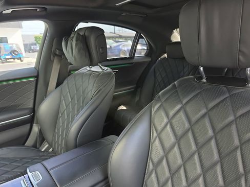 Used 2023 Mercedes-Benz S 580 4MATIC Sedan w/ AMG Line image 25