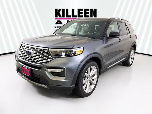 Used 2023 Ford Explorer Platinum w/ Technology Package AWD/4WD image 3