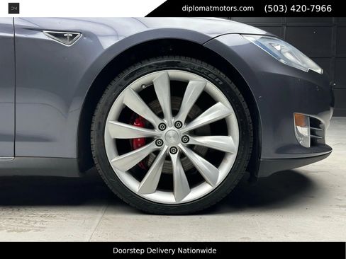 Used 2015 Tesla Model S P85D image 37