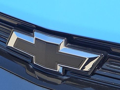 Used 2023 Chevrolet TrailBlazer RS w/ Convenience Package FWD image 30