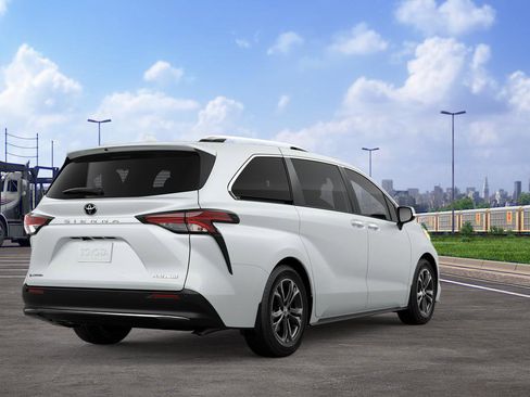 New 2026 Toyota Sienna Platinum AWD/4WD image 9