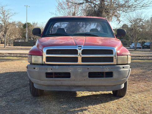 Used 2001 Dodge Ram 1500 Truck 2WD Regular Cab image 2