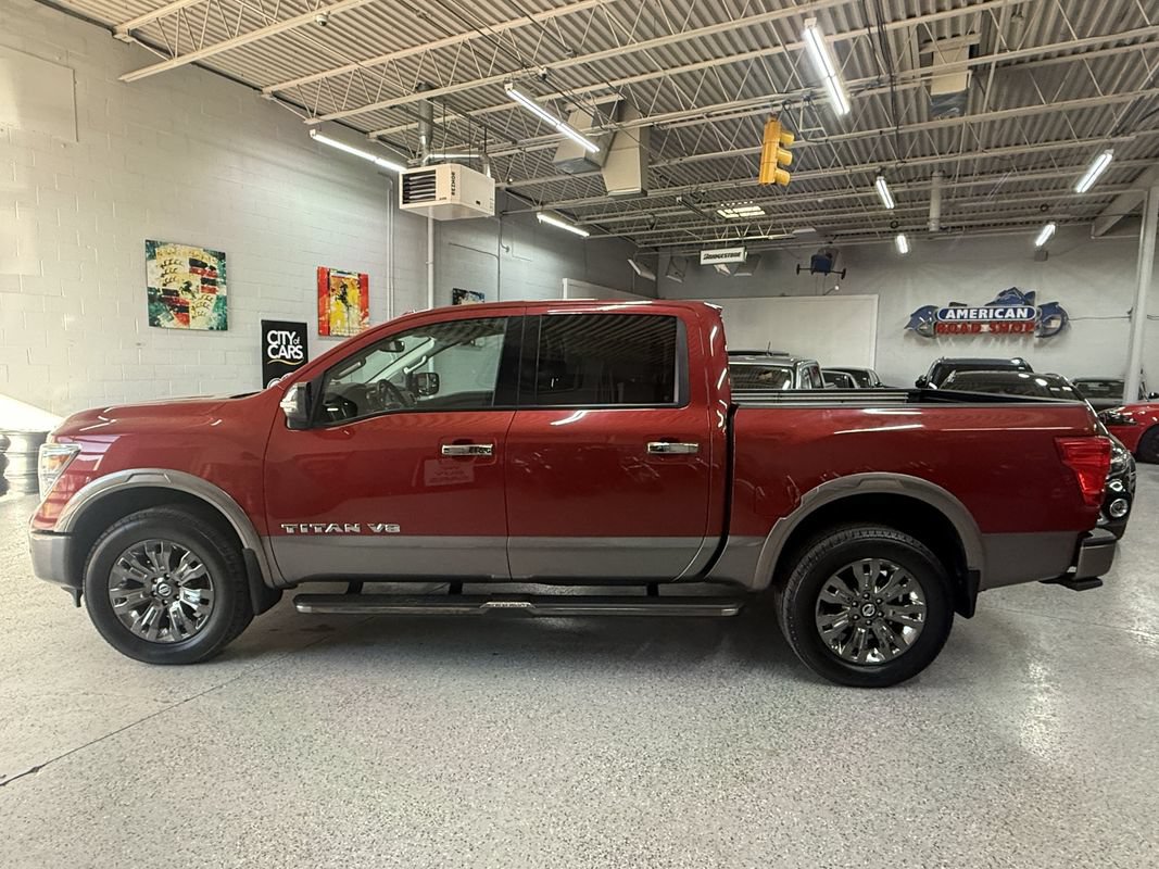 Used 2018 Nissan Titan Platinum Reserve AWD/4WD image 3
