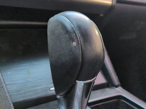 Used 2016 Subaru Legacy 2.5i Premium image 9