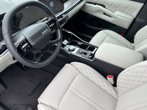New 2026 Kia Sorento SX Prestige AWD/4WD image 11
