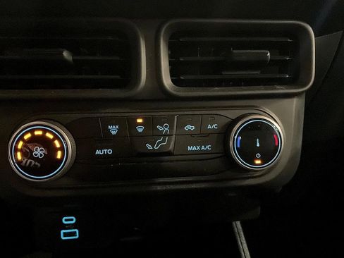 Used 2024 Ford Maverick XL image 22