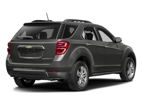 Used 2016 Chevrolet Equinox LTZ w/ Enhanced Convenience Package FWD image 2
