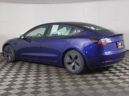 Used 2023 Tesla Model 3 Standard Range RWD image 9