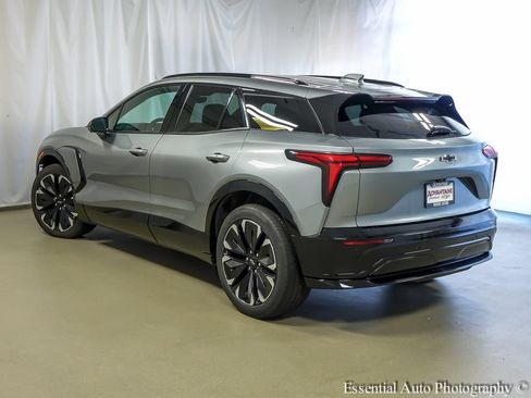 Used 2024 Chevrolet Blazer EV RS RWD image 8
