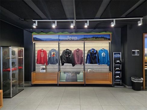 Used 2022 Jeep Wrangler Unlimited Sport image 41