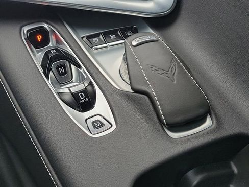 Used 2021 Chevrolet Corvette Stingray Preferred Cpe w/ Z51 Performance Package image 32