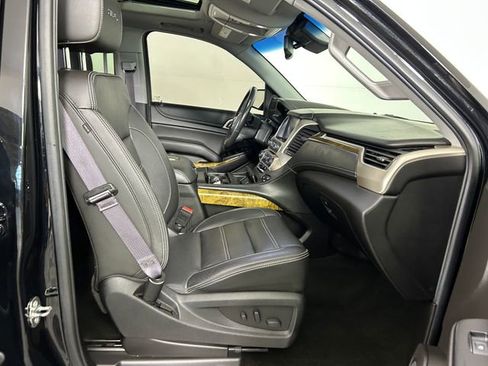 Used 2017 GMC Yukon Denali image 29