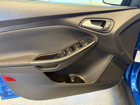 Used 2018 Ford Focus SE image 16