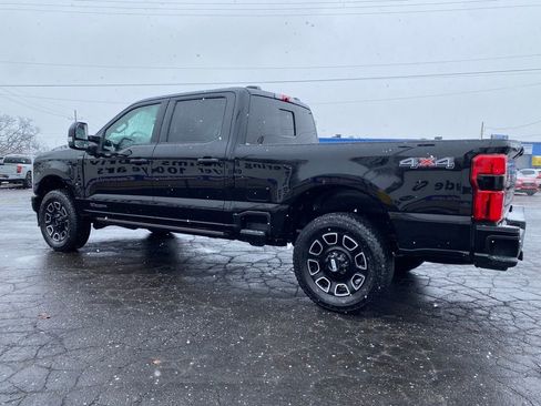 Used 2025 Ford F250 Platinum image 6